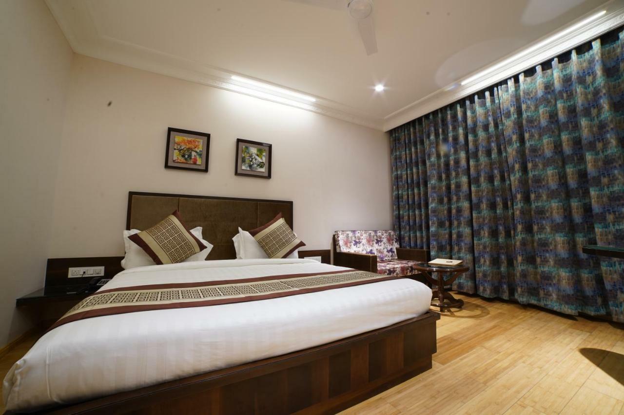 Hotel 18Keys Bhopal Exterior foto