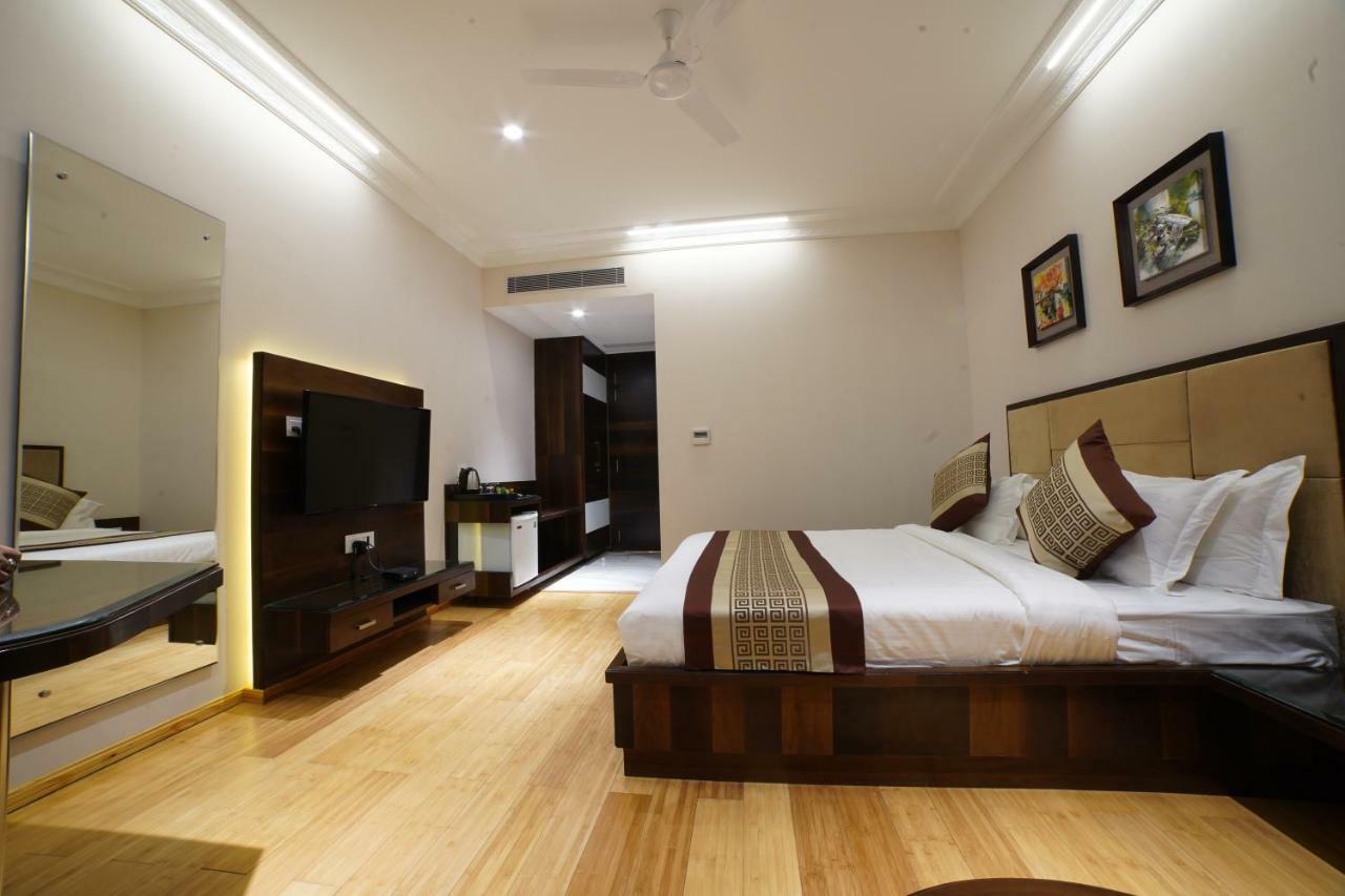 Hotel 18Keys Bhopal Exterior foto